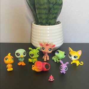 Littlest Pet Shop Mini Figures Lot - Bright Multi-Color